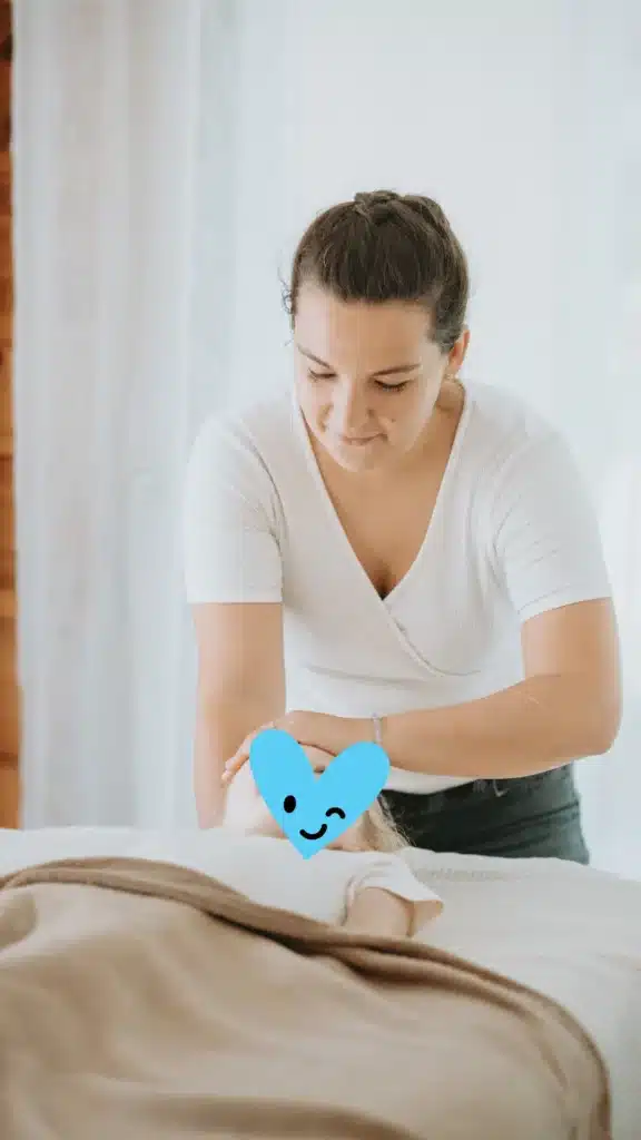 Accompagnement en douceur d'un bébé pendant une séance